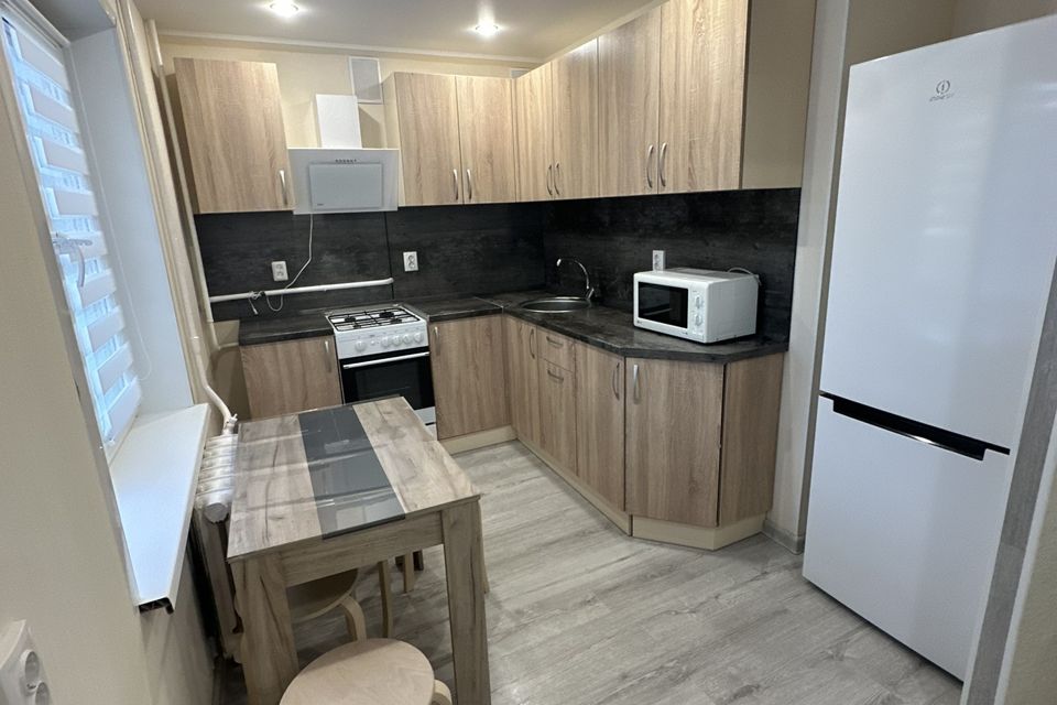 Продаётся 3-комнатная квартира, 59.6 м²