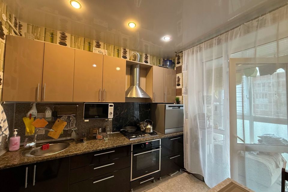 Продаётся 1-комнатная квартира, 39.8 м²