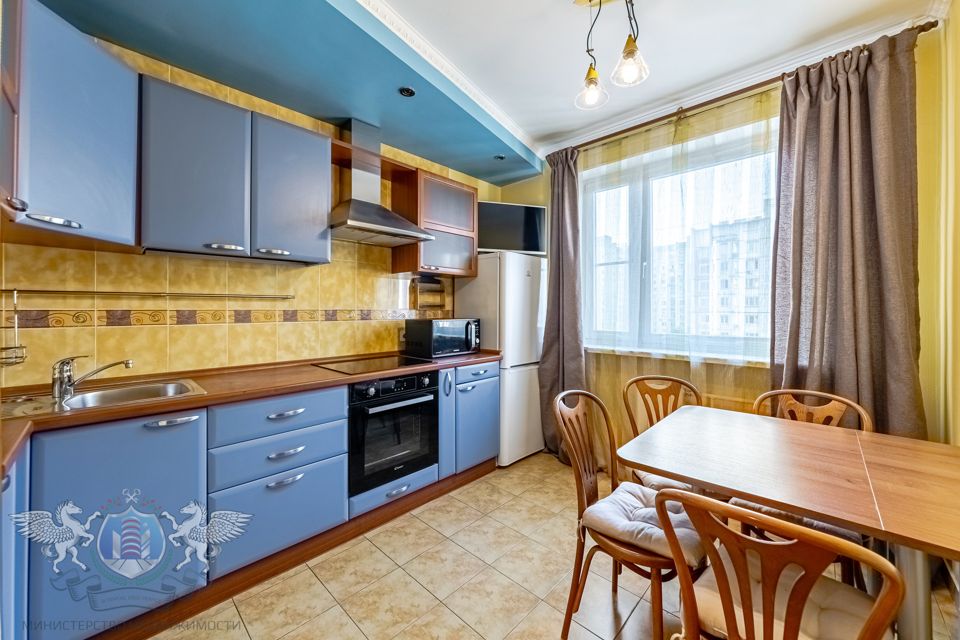 Продаётся 2-комнатная квартира, 53.3 м²