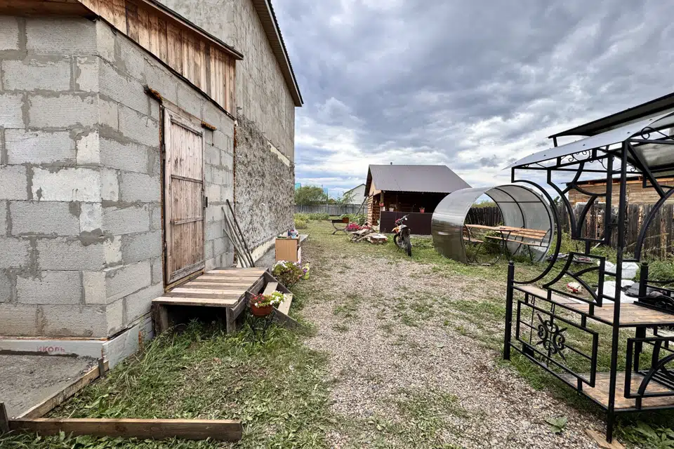 Продаётся 2-этажный дом, 155.8 м²