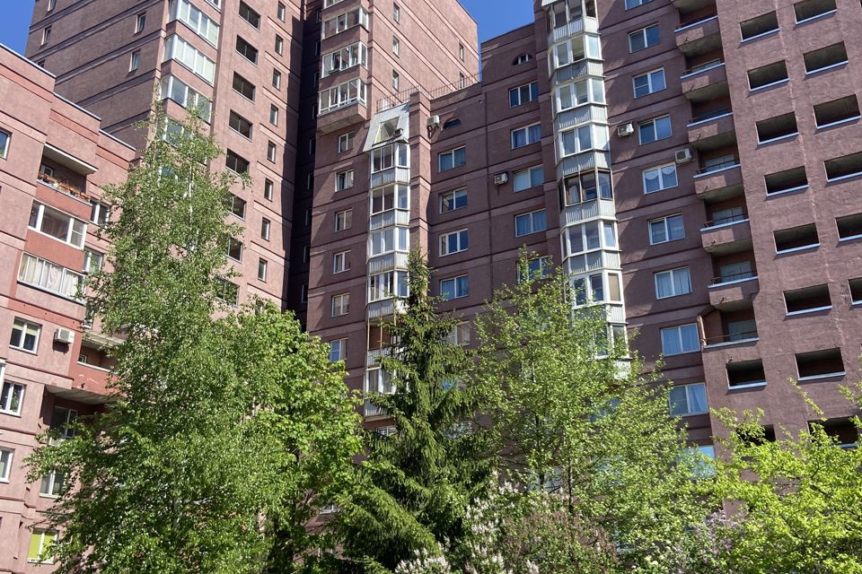 Продаётся 2-комнатная квартира, 66.2 м²
