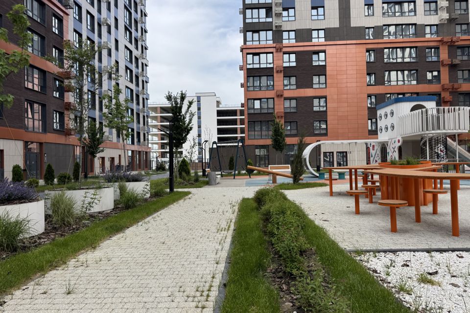 Продаётся 2-комнатная квартира, 60 м²