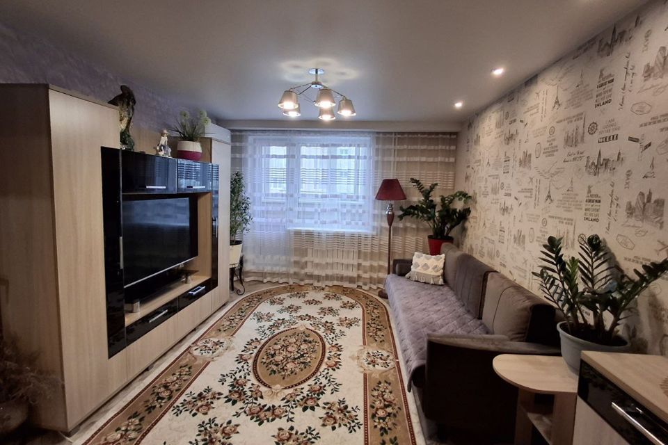 Продаётся 1-комнатная квартира, 35.8 м²