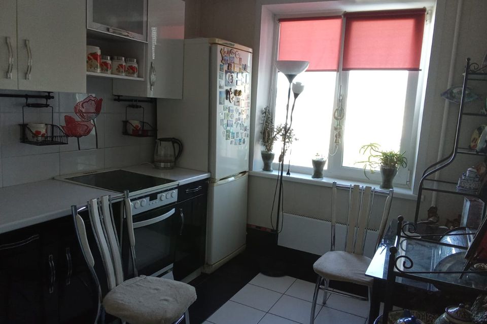 Продаётся 3-комнатная квартира, 65.2 м²