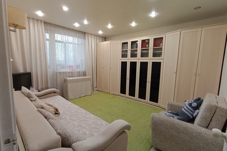 Продаётся 2-комнатная квартира, 43.2 м²