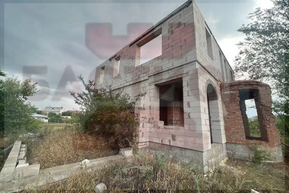 Продаётся 2-этажный дом, 100 м²