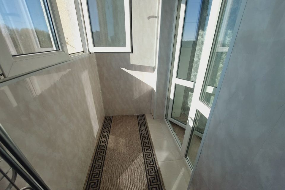 Продаётся 2-комнатная квартира, 56 м²