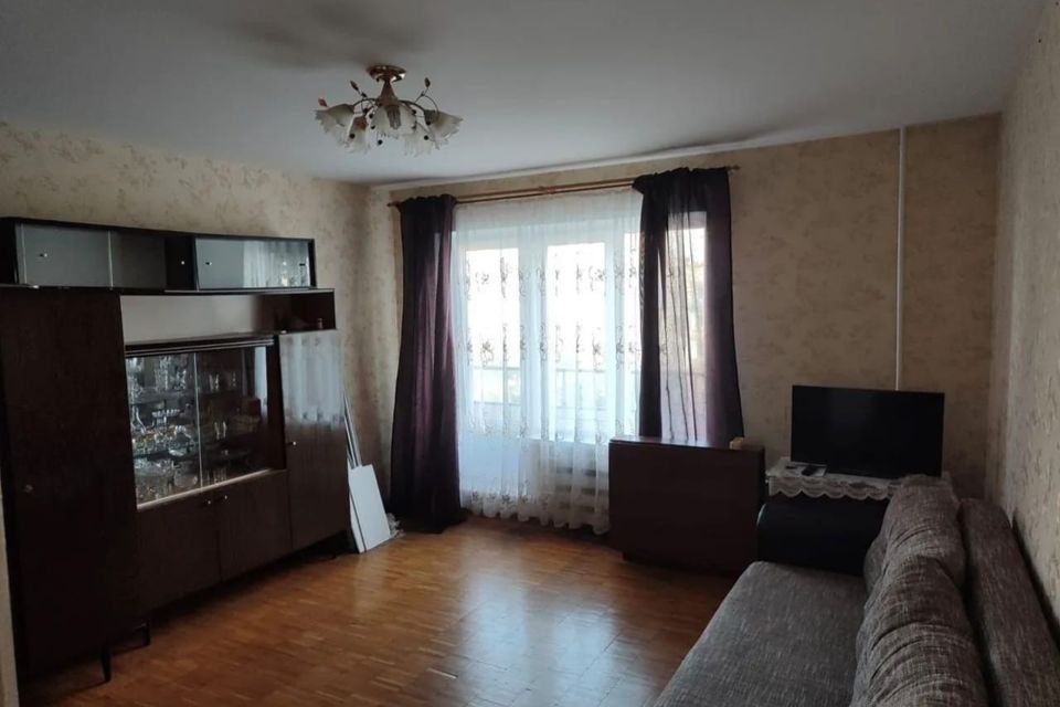 Продаётся 1-комнатная квартира, 37.2 м²