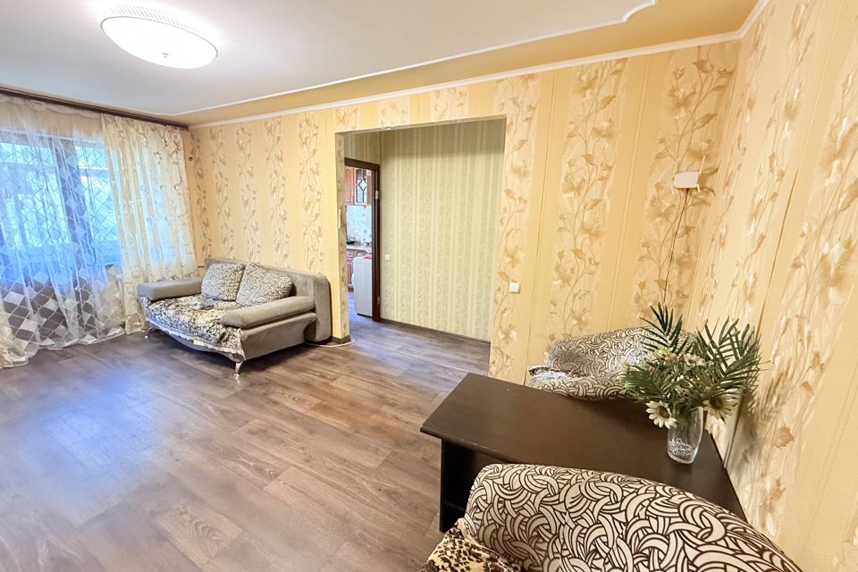 Продаётся 3-комнатная квартира, 60.1 м²