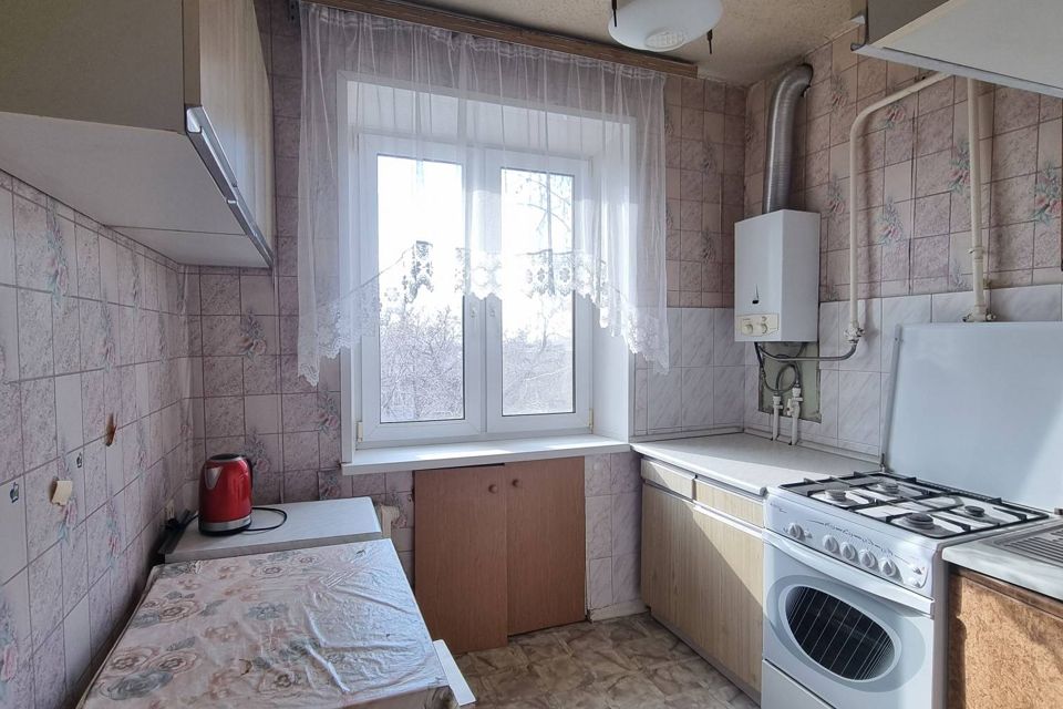 Продаётся 3-комнатная квартира, 56.1 м²