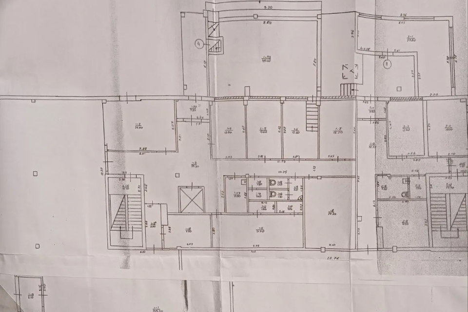 Продаётся торговое помещение, 1788.8 м²