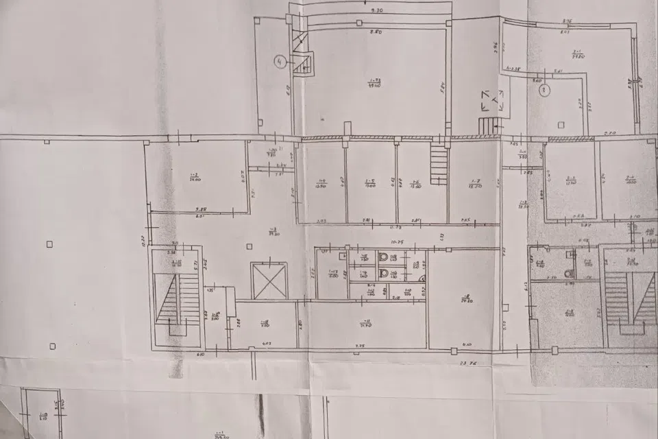 Продаётся торговое помещение, 1788.8 м²