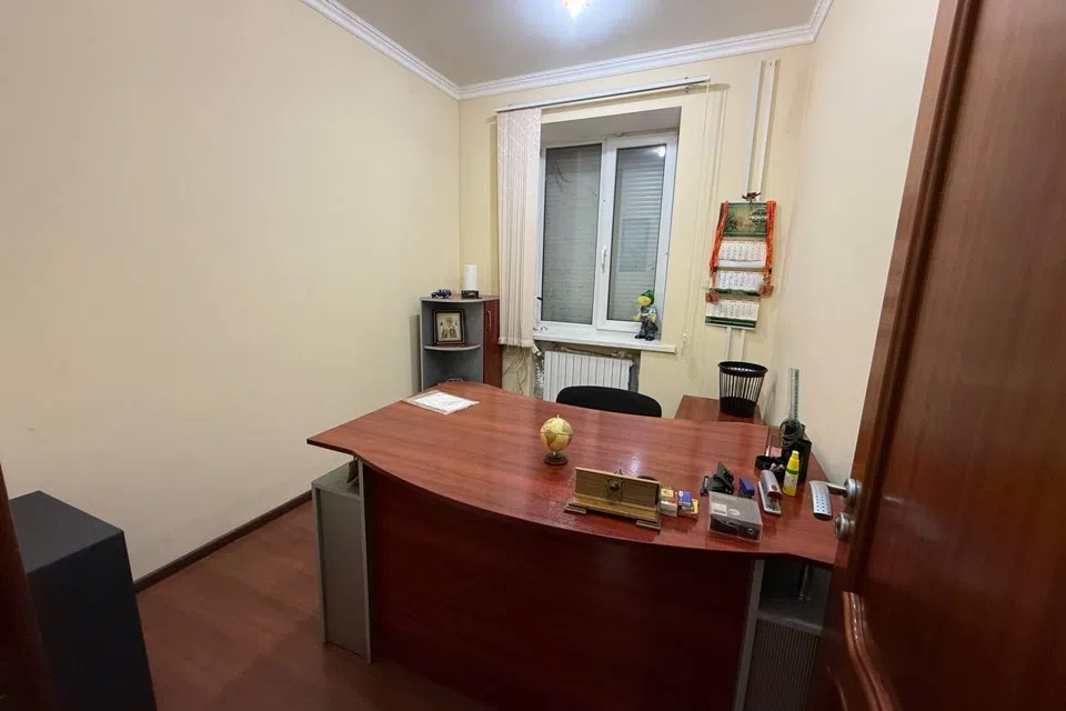 Продаётся офис, 82 м²