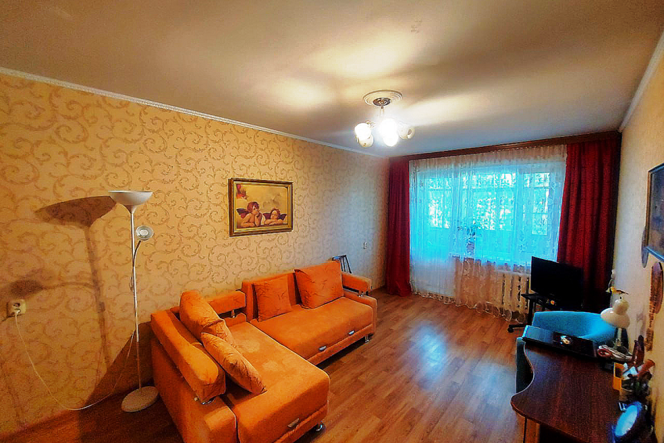 Продаётся 3-комнатная квартира, 61.6 м²