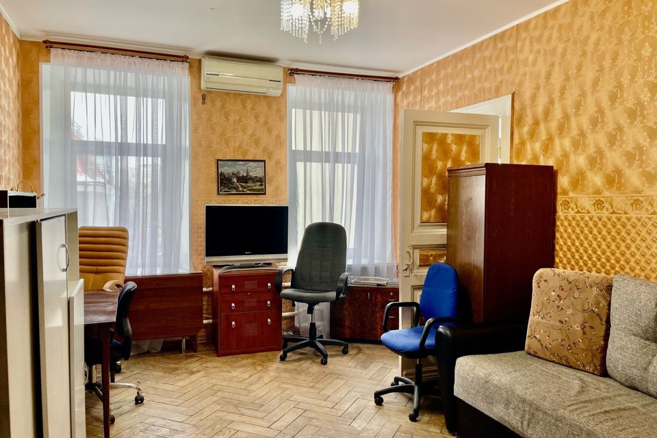 Сдаётся 2 комнаты в 4-комн. квартире, 27.1 м²