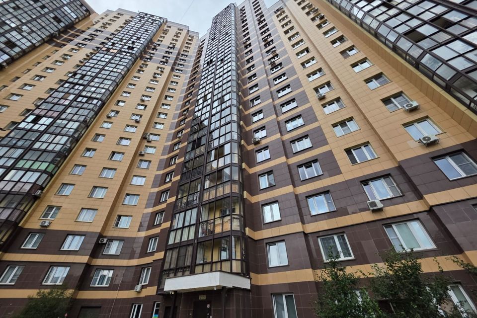 Продаётся 2-комнатная квартира, 55.8 м²