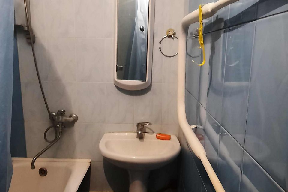 Продаётся 2-комнатная квартира, 43.3 м²