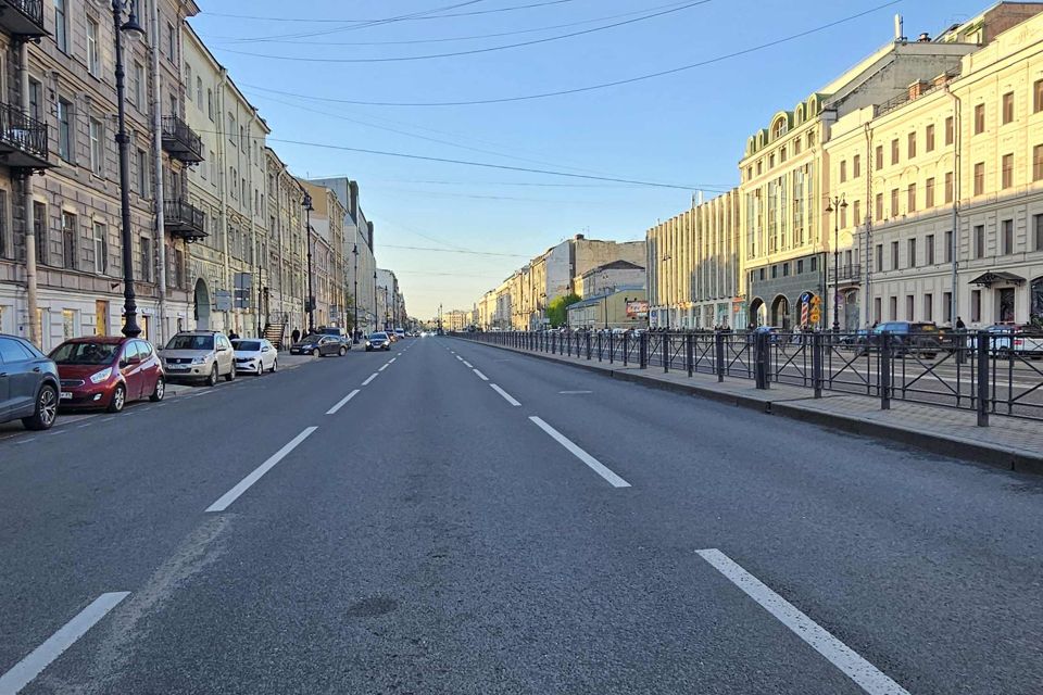 Продаётся комната в 4-комн. квартире, 13.3 м²