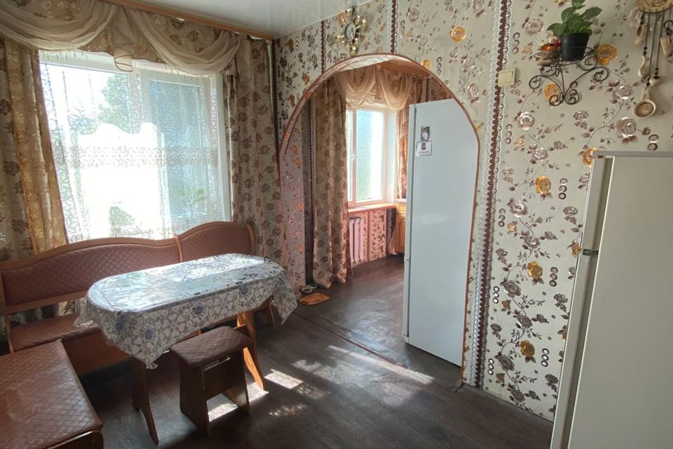 Продаётся 3-комнатная квартира, 55.8 м²