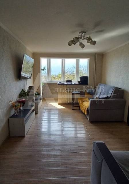 Продаётся 3-комнатная квартира, 62 м²
