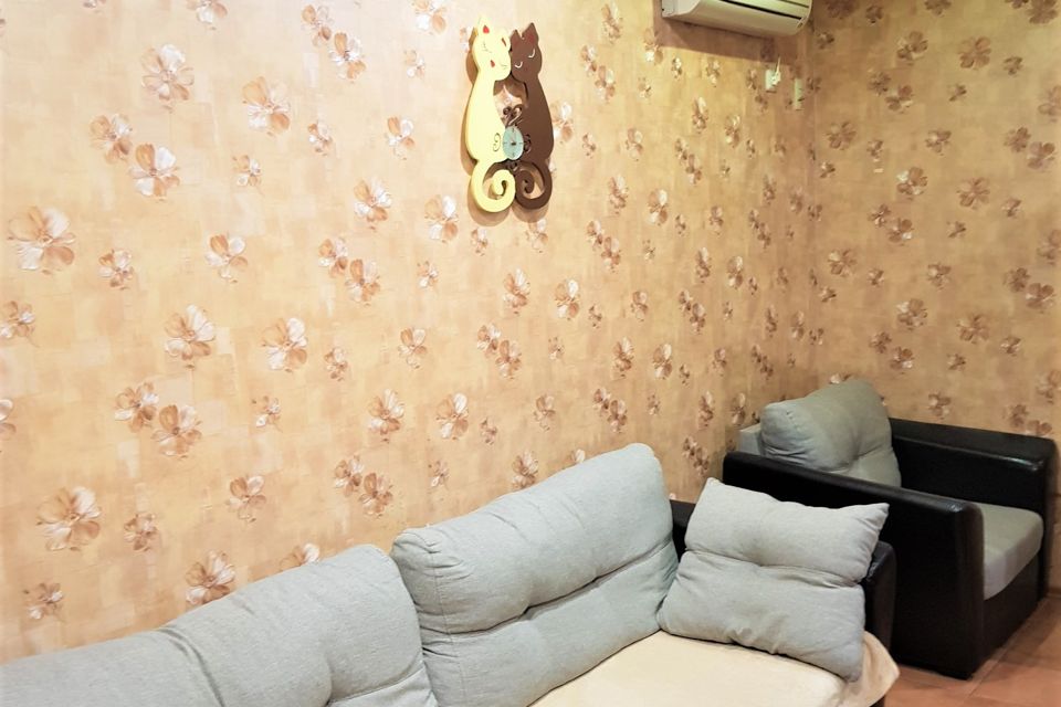 Продаётся 2-комнатная квартира, 68.2 м²