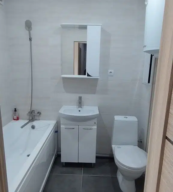 Продаётся 3-комнатная квартира, 57 м²