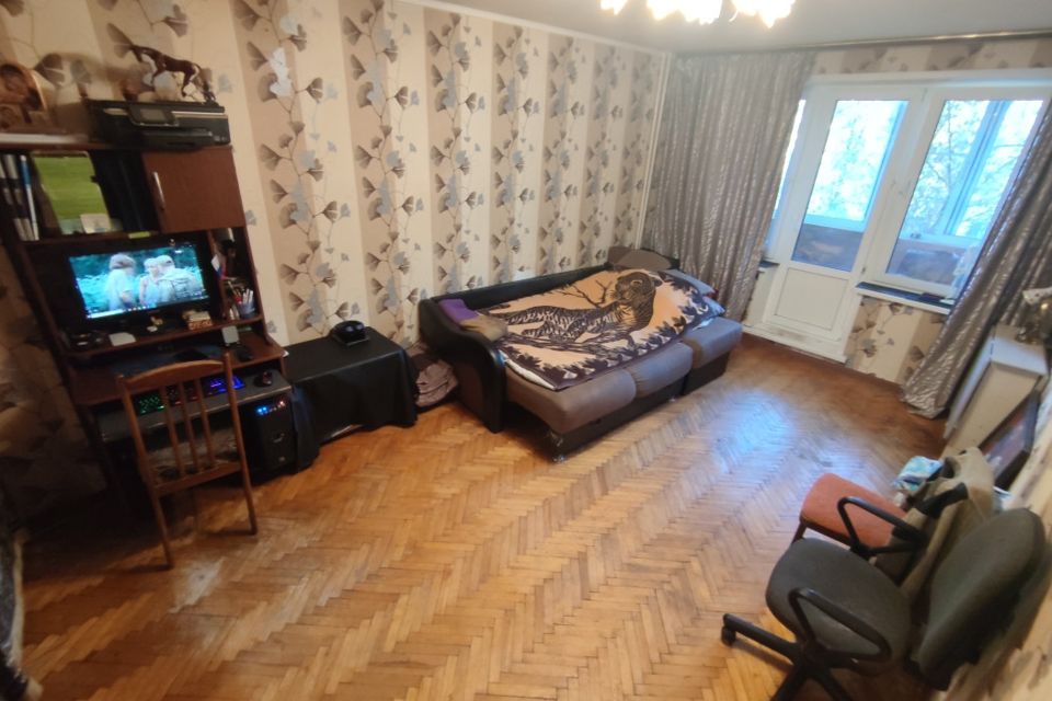 Продаётся 2-комнатная квартира, 41.8 м²