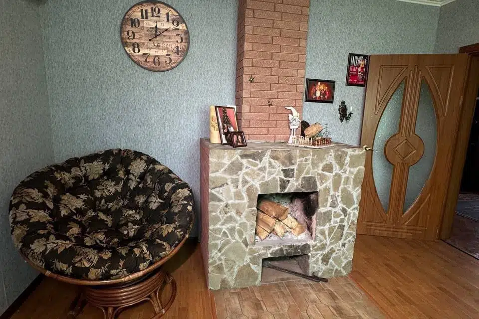 Продаётся 2-этажный дом, 210 м²