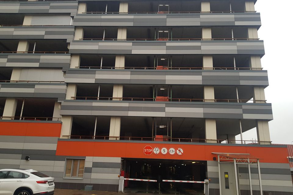 Продаётся машиноместо, 13.3 м²