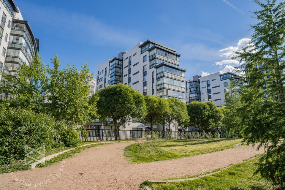 Продаётся 2-комнатная квартира, 74.5 м²