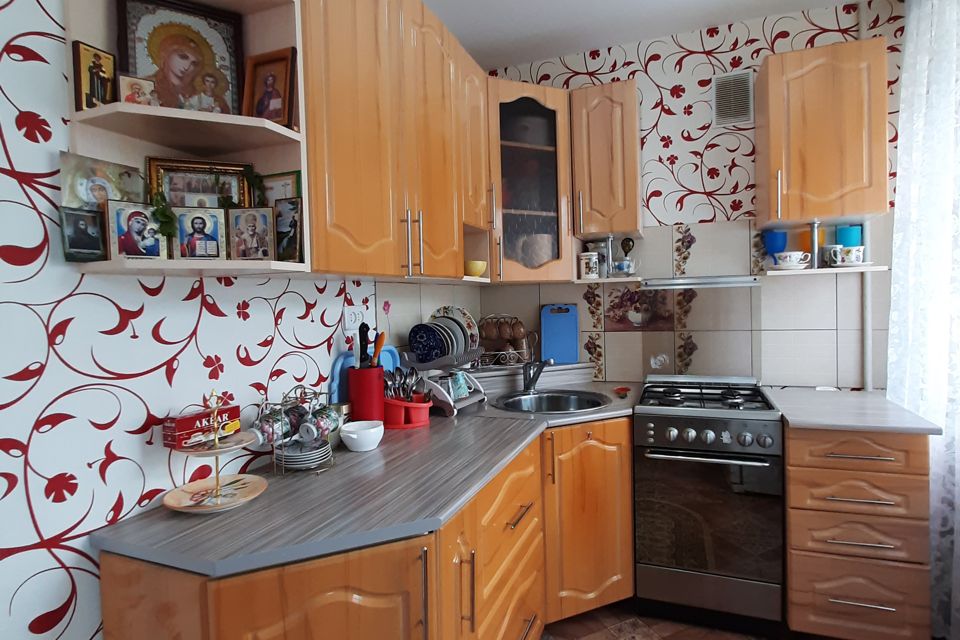 Продаётся 3-комнатная квартира, 61.3 м²