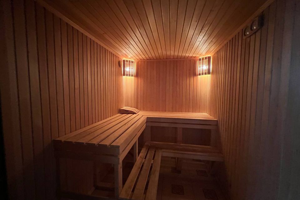 Продаётся 2-этажный дом, 329 м²