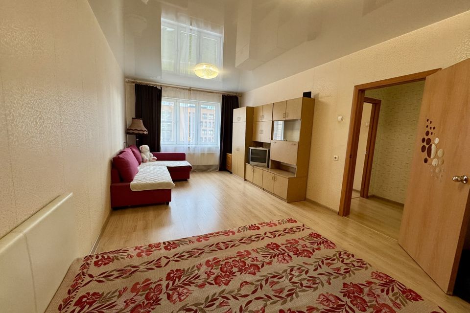 Продаётся 1-комнатная квартира, 42.8 м²