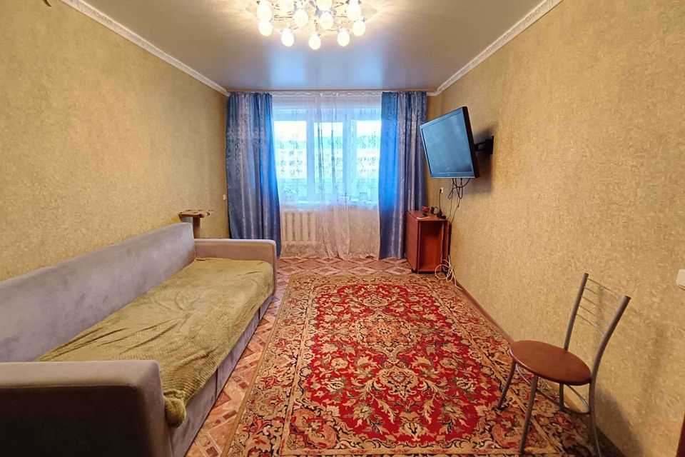 Продаётся 3-комнатная квартира, 59.4 м²