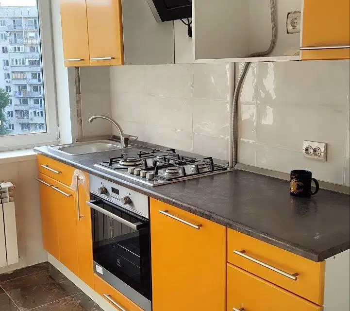 Продаётся 3-комнатная квартира, 62.4 м²