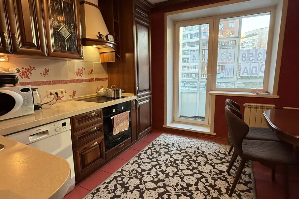 Продаётся 3-комнатная квартира, 81.3 м²