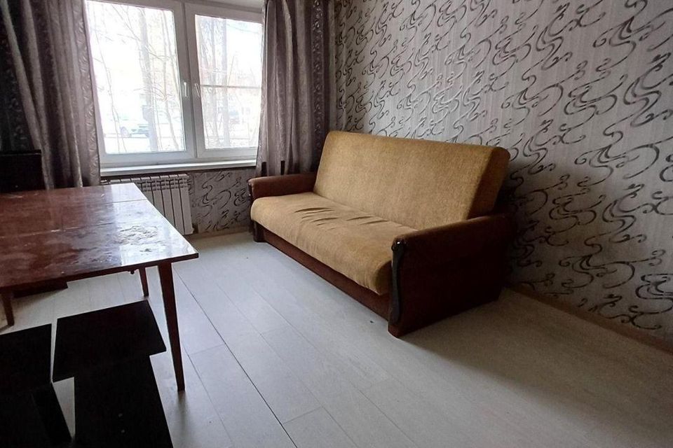 Продаётся 2-комнатная квартира, 41.8 м²