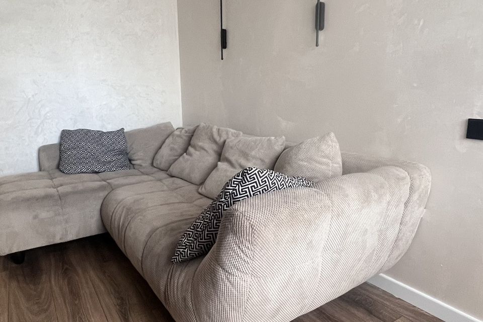 Продаётся 3-комнатная квартира, 56.3 м²
