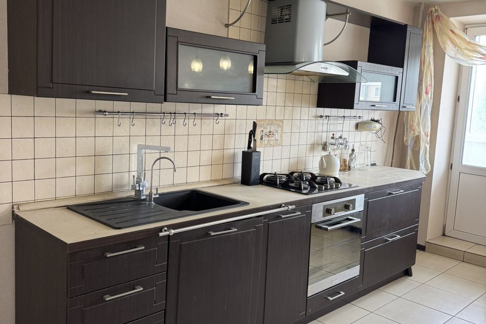 Продаётся 2-комнатная квартира, 72 м²
