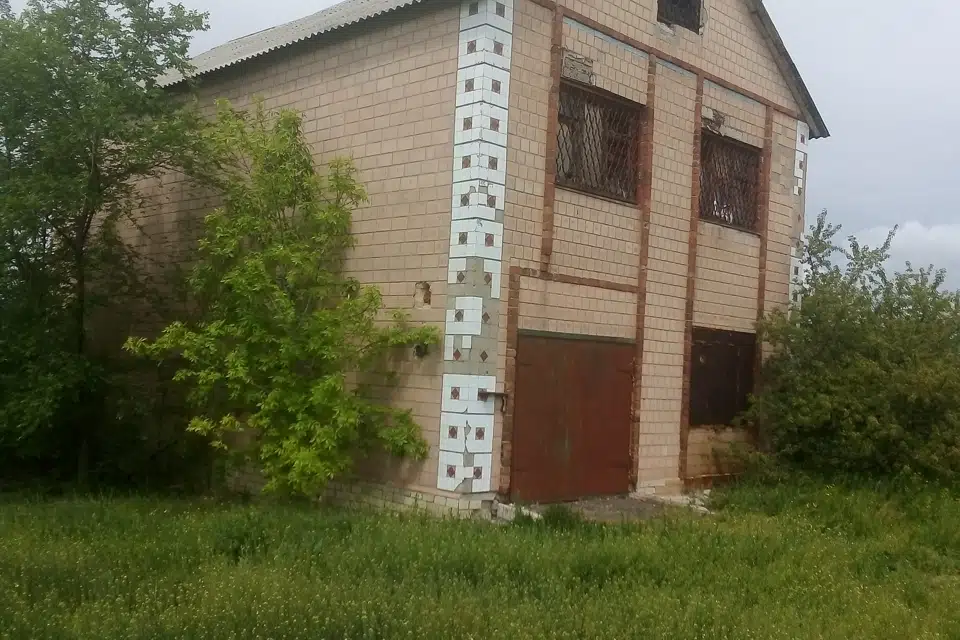 Продаётся 2-этажный дом, 193.6 м²