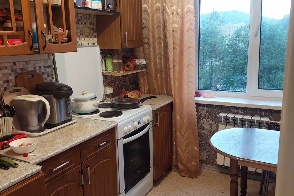 Продаётся 3-комнатная квартира, 68.3 м²