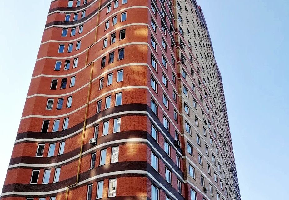 Продаётся 1-комнатная квартира, 52 м²