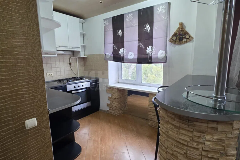 Продаётся 2-комнатная квартира, 49.6 м²
