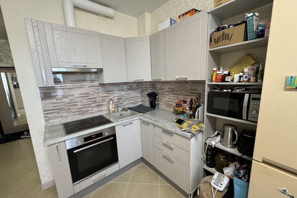 Продаётся 1-комнатная квартира, 39.6 м²