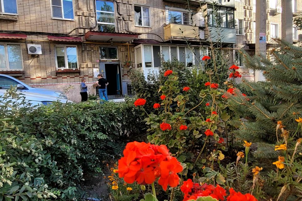Продаётся 3-комнатная квартира, 61.5 м²