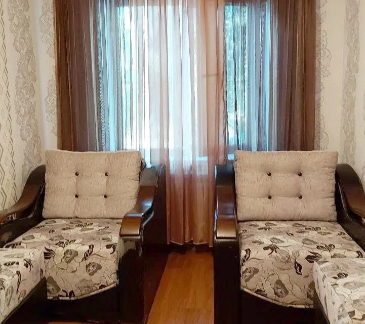 Продаётся 3-комнатная квартира, 52.9 м²