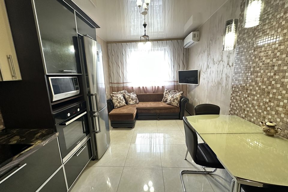 Продаётся 2-комнатная квартира, 66.1 м²