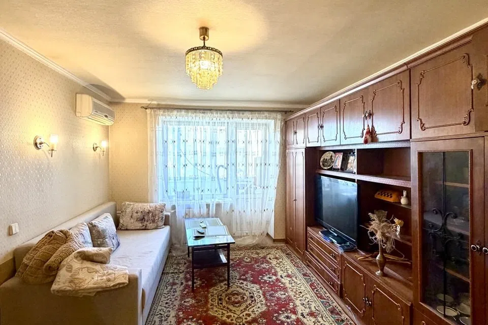 Продаётся 1-комнатная квартира, 33 м²