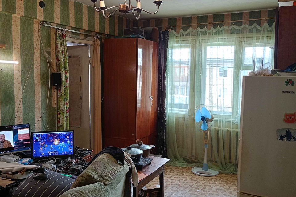 Продаётся 2-комнатная квартира, 45.6 м²