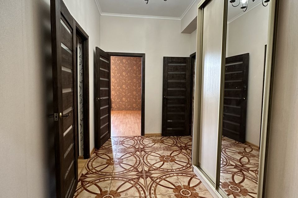 Продаётся 4-комнатная квартира, 75 м²